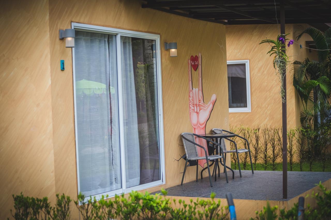 Feel@Chill Resort チャン島 エクステリア 写真